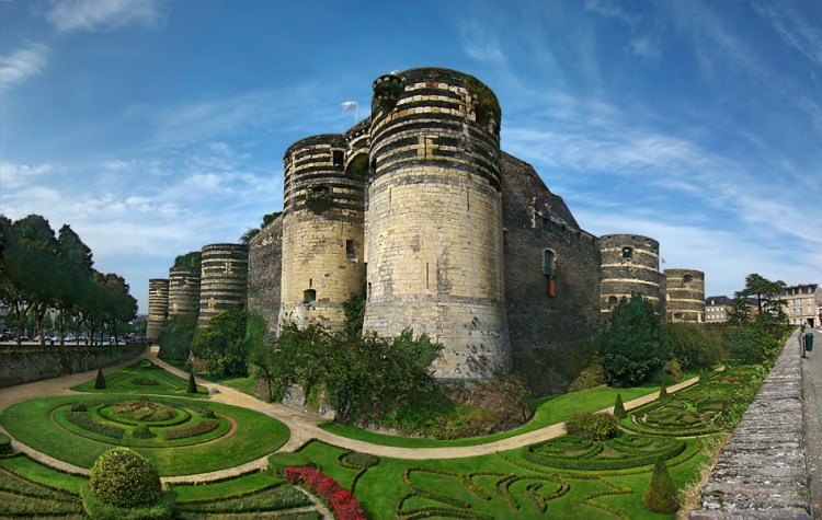 Monnaies-royales-angers-chateau